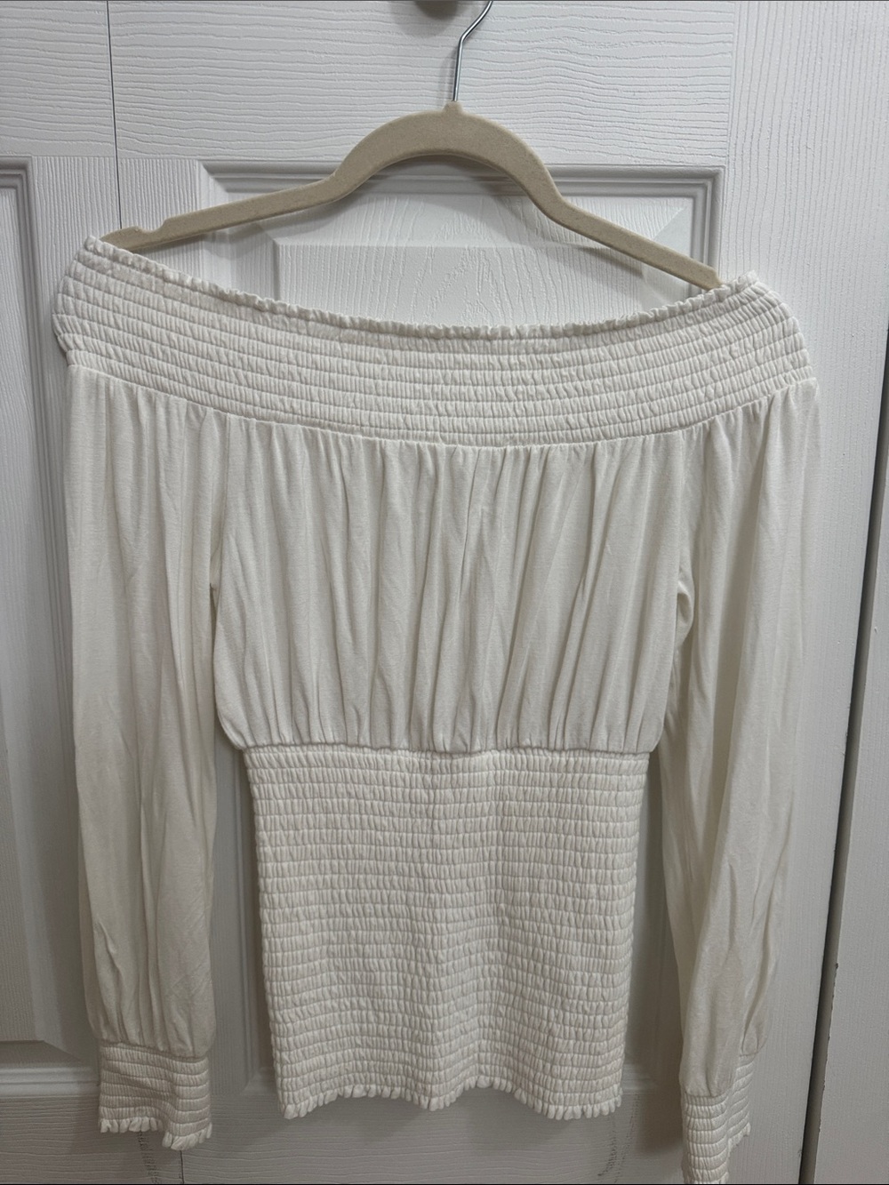 VENUS Cream/Ivory Smocked Off-Shoulder Long Sleeve Tunic Top Women Size Small